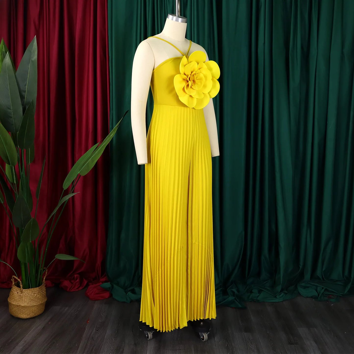 Sexy Halter Big Flower Wide Leg Pleated African Jumpsuit (4 Styles) - Click here